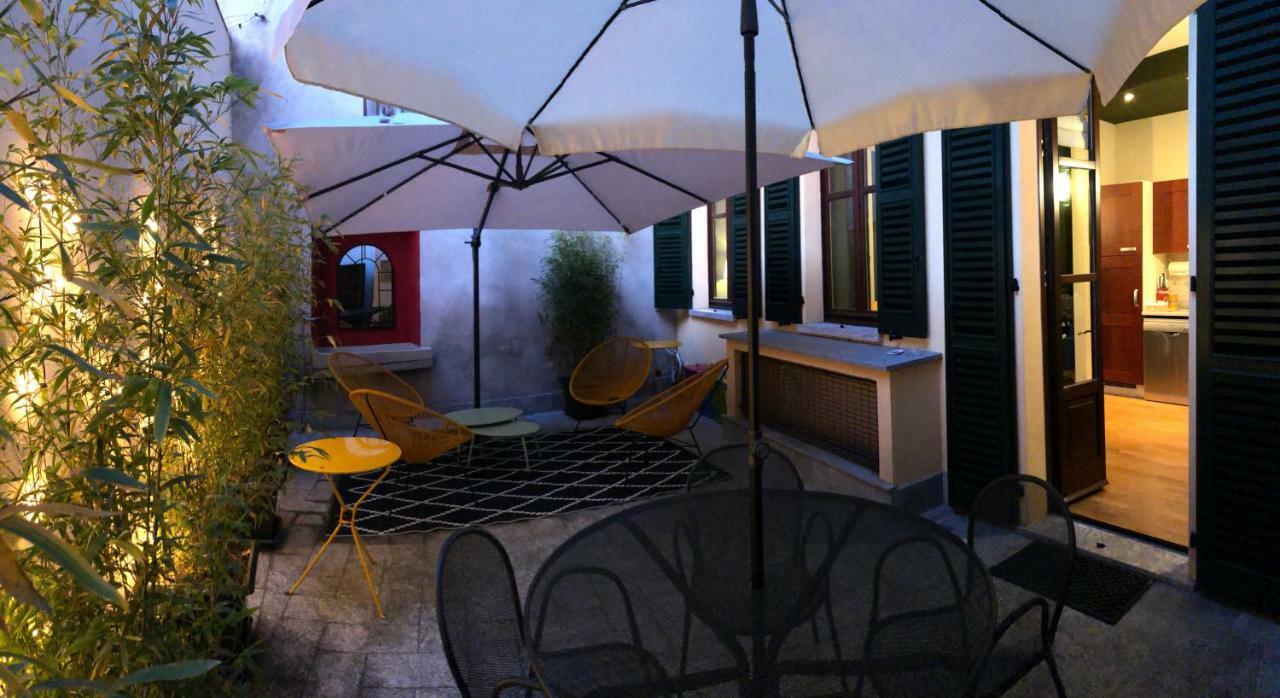 La Via Degli Artisti Apartment อาโรนา ภายนอก รูปภาพ